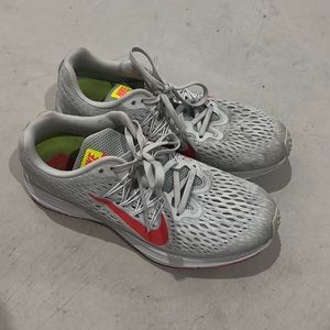 Nike zoom winflo 5 only worn inside